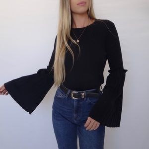 Chelsea28 Bell Sleeve Sweater Navy